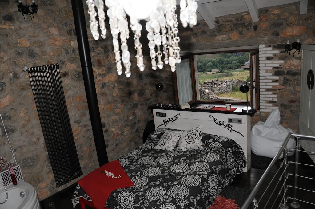 Villafeliz Casas Rurales Entre Babia Y La Luna מראה חיצוני תמונה